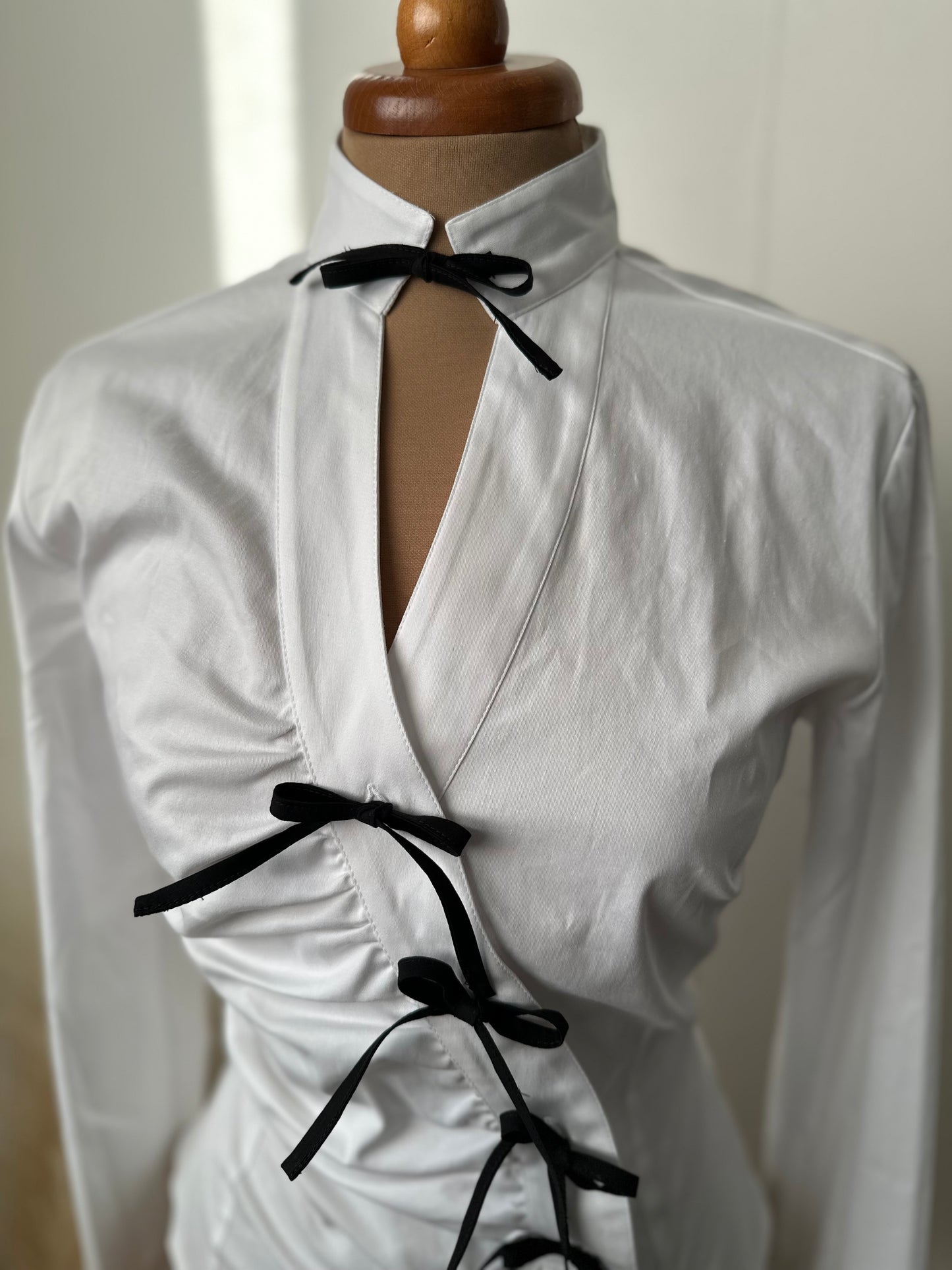 Camicia fiocchetto b/w (Venom)