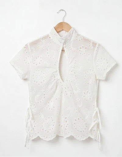 Camicia smanicata in pizzo Sangallo cut-off