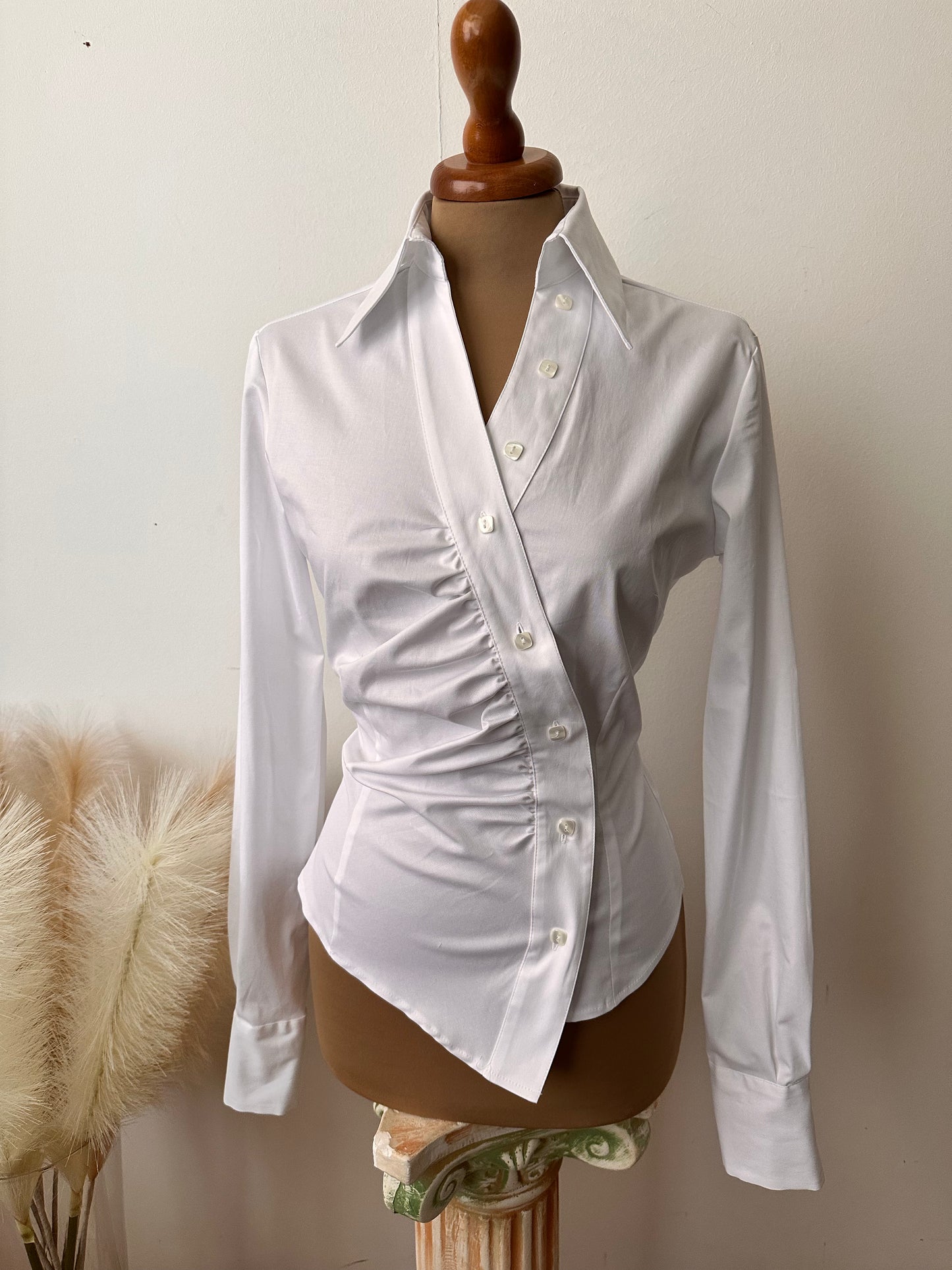 Camicia asimmetrica bianca (japandistyle)