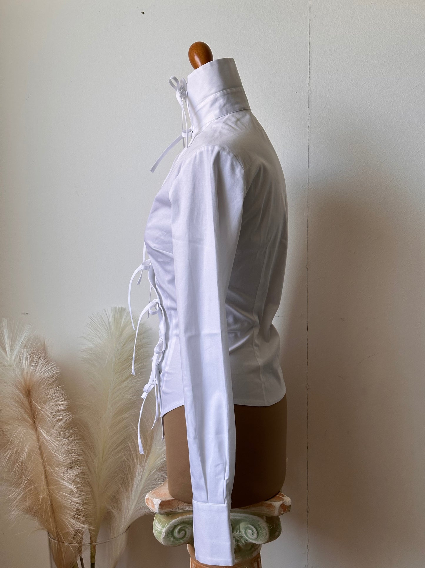 Camicia bianca fiocchetto (White Ele)